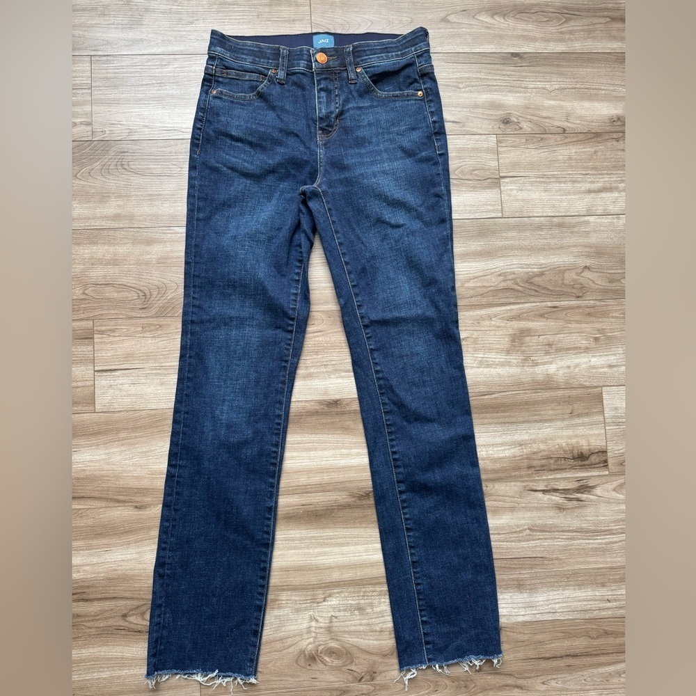Jag Ruby Straight Leg Jeans Pants Women’s Size 4 Dark Raw Hem
Style J2868EDK413